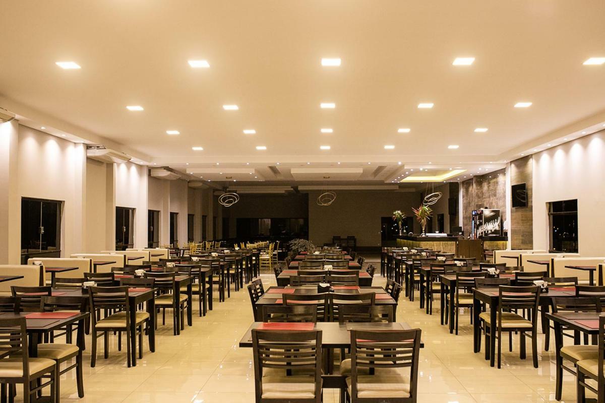 Primar Plaza Hotel Botucatu Kültér fotó